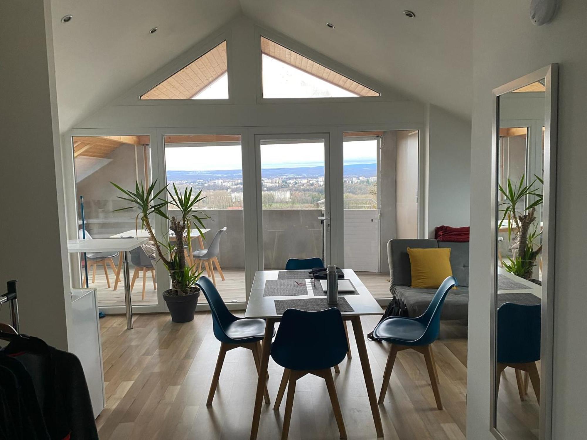 Appart' Terrasse Vue Exceptionnelle 1Er Etage Montbeliard Luaran gambar